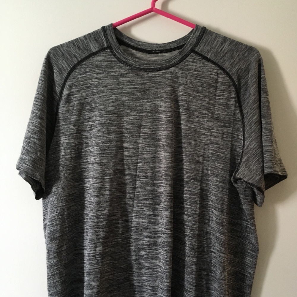 LULULEMON Grey Mens Metal Vent Tech Tee M - Picture 2 of 4